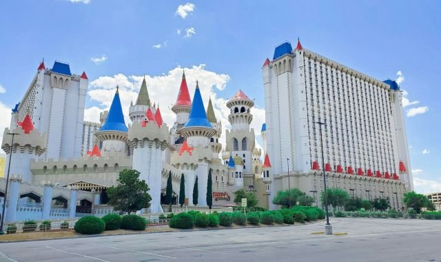 What Makes a Slot Site Truly Stand Out in a Crowded Market?