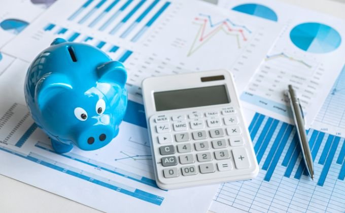 How a VAT Calculator Simplifies Tax Calculations for Businesses and Individuals